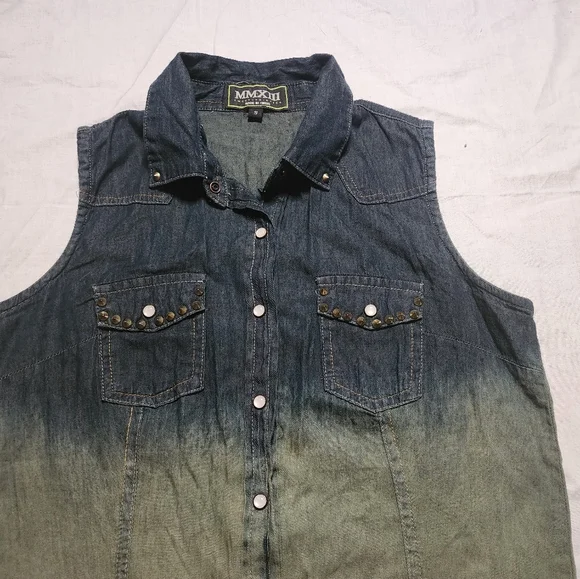 TWENTYTHIRTEEN Tank Top Women's Small Blue Green Denim Shirt Button Down Top - Picture 4 of 10